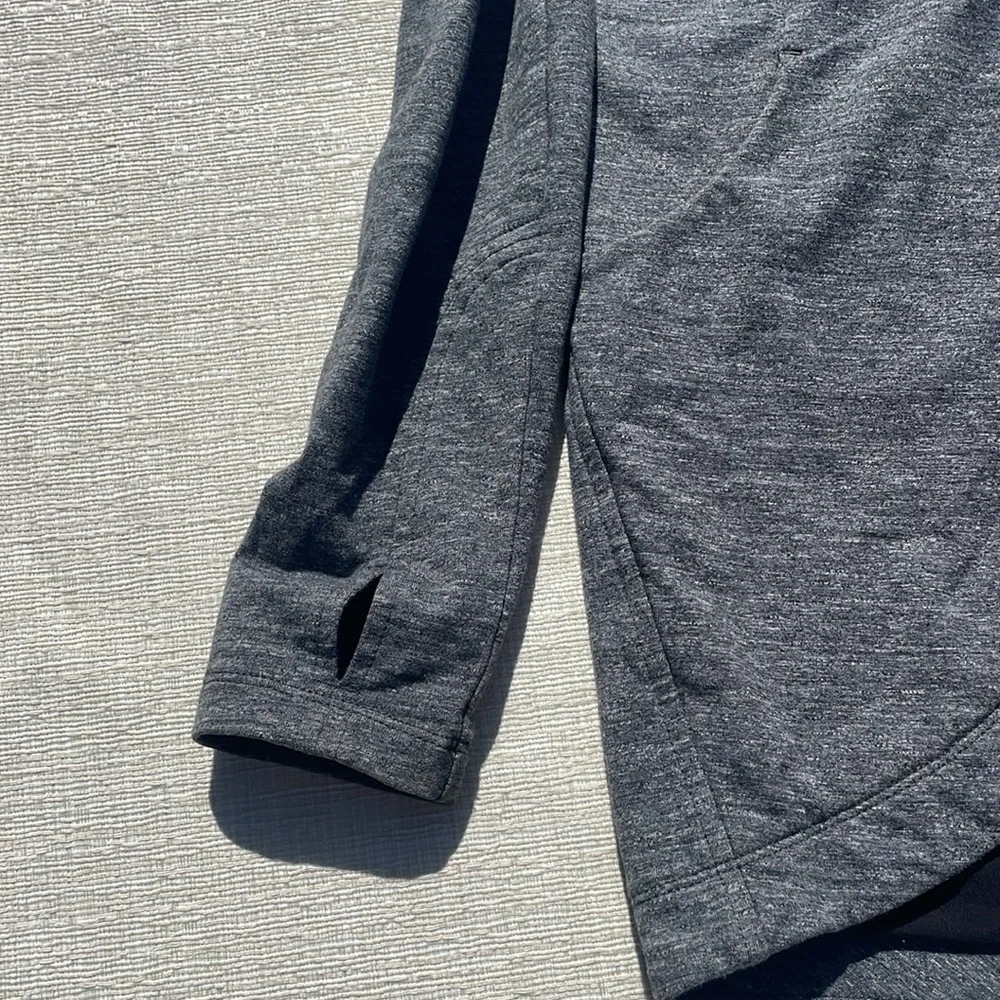 Lululemon That’s a Wrap Jacket in Heathered Snow